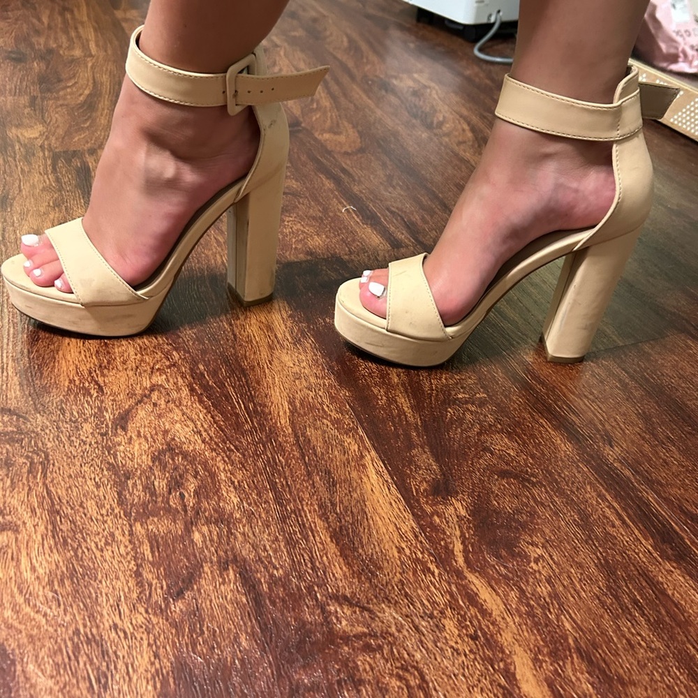Dream Pairs Tan Ankle Strap Heels